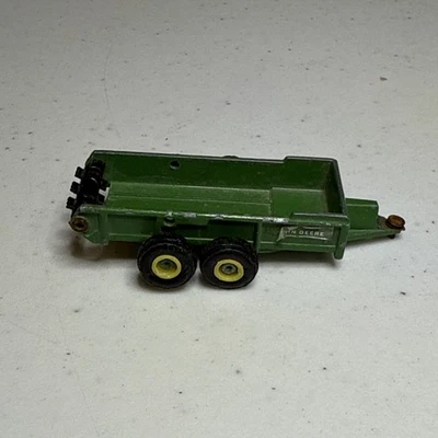 ERTL  John Deere Trailer Manure Spreader Attachment 1/64 - Image 1 of 4