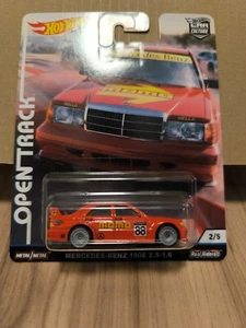 Hot Wheels Premium Mercedes Benz 190E MOMO - Bild 1 von 5