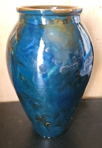 VTG VASE MADE IN AUSTRIA, W MARK. BLUE GLAZE WITH COLORFUL INCLUSIONS. 20 X 16 - Picture 1 of 4