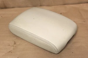 2009 - 2017 INFINITI FX35 FX50 QX70 CENTER CONSOLE ARM REST OEM - Picture 1 of 9