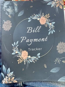 Bill Payments Tracker: Simple Monthly Bill Payments Checklist Organizer Planner  - Picture 1 of 1