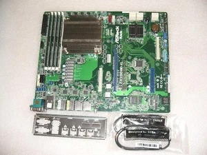 Serwer ASRock E3C236D4M-4L IPMI+ E3-1270 v6@ 3,8Ghz + 64GB DDR4 ECC RAM - Zdjęcie 1 z 5