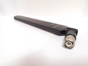 Antena Cisco 4G LTE 698-960 , 1448-1511, 1710-2690 MHz, 4G-LTE-ANTM-D w idealnym stanie - Zdjęcie 1 z 4