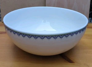 Villerroy & Boch Luxembourg 9 3/4" Large / Round Salad / Serving / Fruit Bowl - Picture 1 of 12