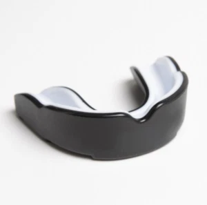 Kids/JNR Boxing Gum Shield, Mouth Guard with Protective Case, Black & White - Picture 1 of 3
