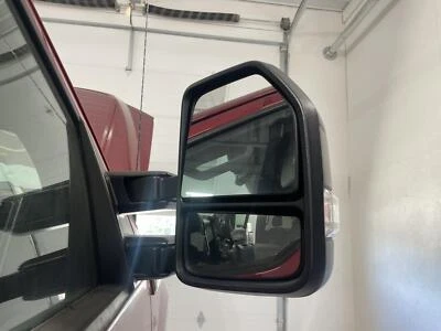 Espejo retrovisor de puerta derecho usado se adapta a: camioneta Ford F150 2016 hasta 25/02/18 potencia doble Foto 1 de 4