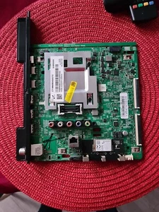 PCB PRINCIPAL SAMSUNG UE50RU7100KXXU - BN94-14756L SCR CY:NN050HGAV1V T500QVN03.D - Imagen 1 de 11