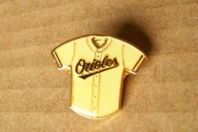 Japanese MLB jersey pin Baltimore Orioles House Foods Japan c39341 - Image 1 of 4