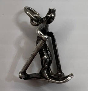 Colgante retro de plata de ley 925 con dije esquí hombre esquí aspen deportes de invierno - Imagen 1 de 12
