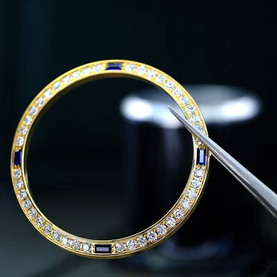 RELÓGIO MASCULINO ROLEX DATEJUST GENUÍNO MOLDURA DE DIAMANTE - BAGUETE DE SAFIRA PARA CABER 36 MM - Imagem 1 de 4