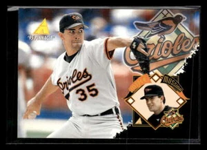 1995 Pinnacle Mike Mussina Team Pinnacle Collector Pin Redemption FX8228 - Picture 1 of 2