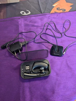 Plantronics Voyager Legend Wireless Bluetooth Headset Poly complete read details - Image 1 of 4
