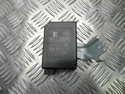 Unidad de control para control de presión de neumáticos Toyota YARIS 2016 897600D031 - Imagen 1 de 3