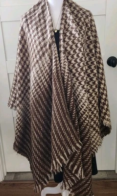 Lauren Ralph Lauren Castaño/Crema Pata de Gallo Cálido Envoltura/Ruana/Poncho Talla Única Foto 1 de 4
