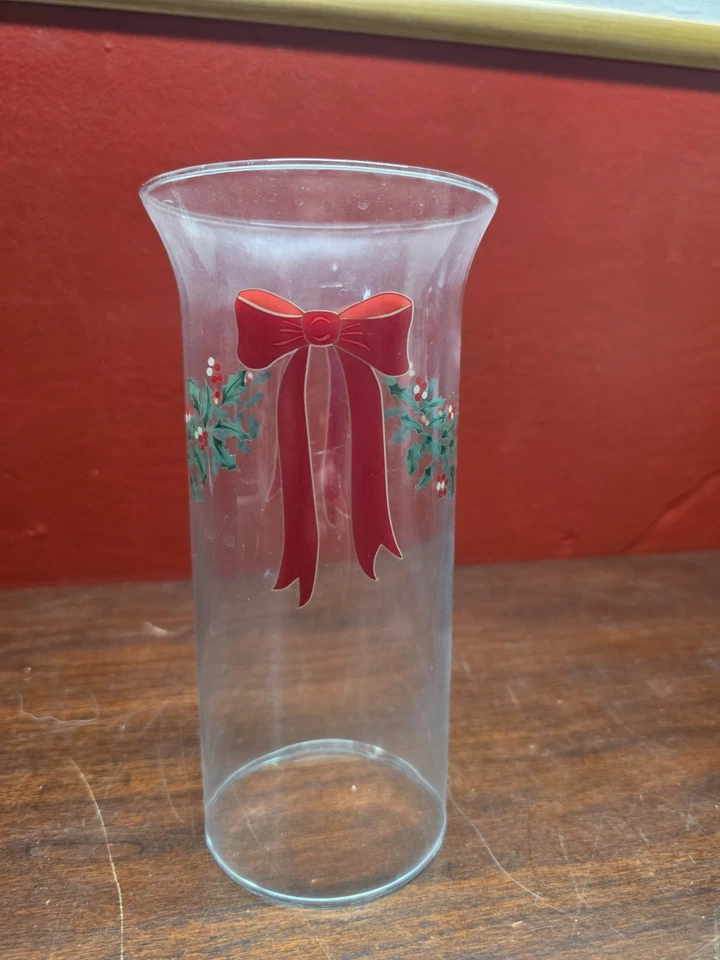 7"x 3" CYLINDRICAL w/ FLARED TOP CHIMNEY CLEAR GLASS CANDLE COVER - Image 1 of 4