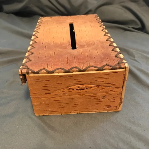Handcrafted Birch Bark Tissue Holder 9"x5 1/2"x3" Cover
