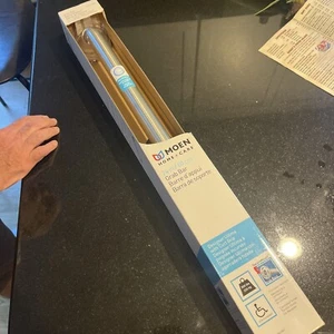Moen - LR8724D3GBN - Maniglione in nichel spazzolato 24" assistenza domiciliare attacco sicuro ADA - Foto 1 di 5