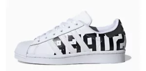 Adidas Superstar J Big Kids Size 5 Casual Shoe White Black Athletic Sneaker - Picture 1 of 9