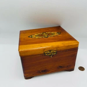 Vintage Wooden Hinged Box Simpson 50 Wood Trinket Box Banquets Stamped - Picture 1 of 8