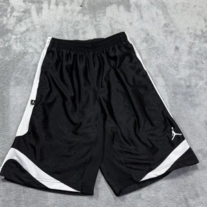 Nike Air Jordan Basketball Shorts Black Boys Youth Large 12-13 YRS Active Gym - Picture 1 of 7