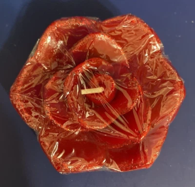 1985 Avon Red Rose 1 Floating Candle (Schwimmkerze - Winterrose) In Original Box - Image 1 of 4