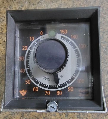EAGLE SIGNAL CONTROLLS HP52A6 0-150 Seconds   UNTESTED - Image 1 of 4