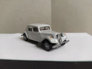 Citroen Traction 11B (1952) . Gris perla . SAI 6104 . Escala 1/87 - Imagen 1 de 8