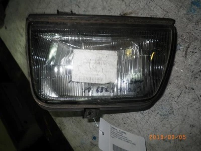 124775 Hauptscheinwerfer links DAIHATSU Cuore II (L80, L81) 11051244L 0.8  - Bild 1 von 4