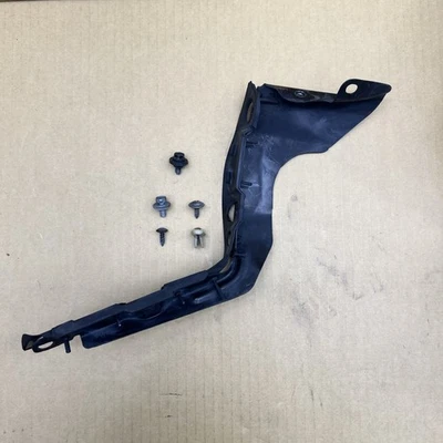 Acura Integra LS GSR Type R 94-01 Left Side Fender Bumper Bracket OEM W/Grommet - Image 1 of 4