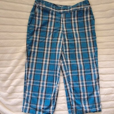 IZOD XFG Ladies Stretch Blue Plaid Cropped Pants SZ 8 - Image 1 of 4