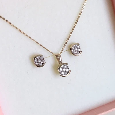 9ct Gold Diamond Earring and Necklace Set - Hallmarked - Image 1 of 4