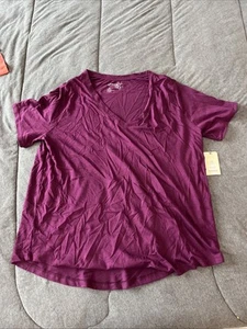Terra & Sky Women's V-Neck T-Shirt with Short Sleeves Purple Size 0X - Picture 1 of 3