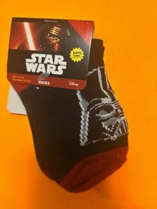 Star Wars Toddler Socks Darth Vader Size 5-6.5 Shoe Size 5.5-8.5 Free Shipping - Picture 1 of 3