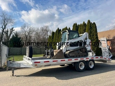 2013 Bobcat T590 Skid Steer& 2016 Shetron Trailer Package - Image 1 of 4