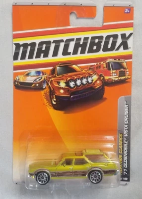 Matchbox '71 Oldsmobile Vista Cruiser, Heritage Classics green wood w/ panel - Image 1 of 2