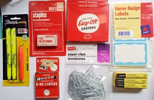 8 NEU Büro-Textmarker/Bleistifte/Heftklammern/Namensetiketten/Büroklammern/Bleistiftbleistifte - Bild 1 von 2