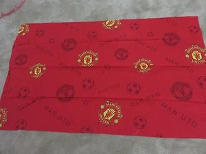 Manchester united football club emblems footballs red remnant craft fabric piece - Picture 1 of 2
