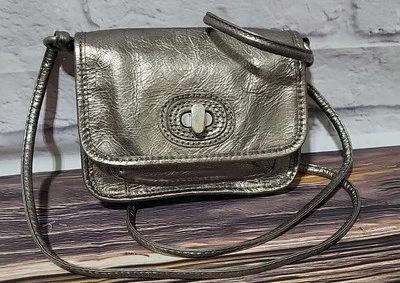 Bolso Bandolera Vintage FOSSIL Cuero Turnlock Cuero Dorado Mini Boho Columpio Cartera Foto 1 de 4