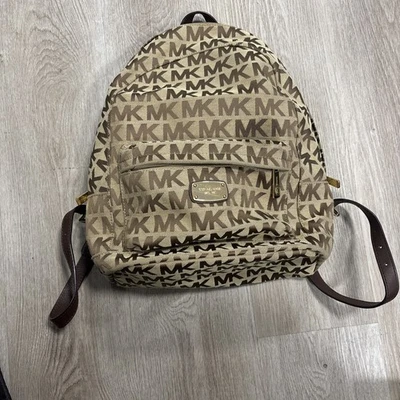 Mochila Michael Kors Jet Set MK - Beige/Moca Foto 1 de 4