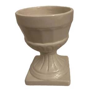 Small footed ceramic vessel made in Italy off white perfect for small plant - Picture 1 of 5