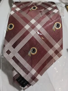 TOTYg New in Sealed Original Package NFL Washington Redskins  Silk Tie #4769 - Picture 1 of 4