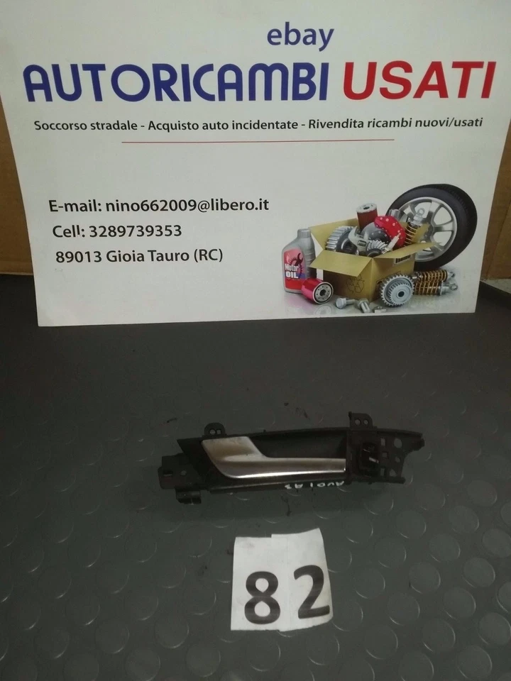 MANIGLIA PORTIERA ANTERIORE SINISTRA AUDI A3 ANNO 2007 N.82 Foto 1 de 1