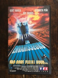 LES ENVAHISSEURS ... LA SUITE ... ROY THINNES, SCOTT BAKULA ... VHS - Imagen 1 de 4
