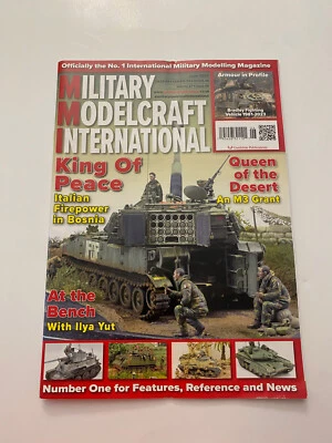 KM10) Military Modelcraft International Bradley Fighting Vehicle M3 Grant - Image 1 of 2