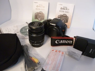 Cámara réflex digital Canon EOS Rebel T2i + Kit de lentes Canon EF-S 18-55 mm f/3,5-5,6 IS II Foto 1 de 4