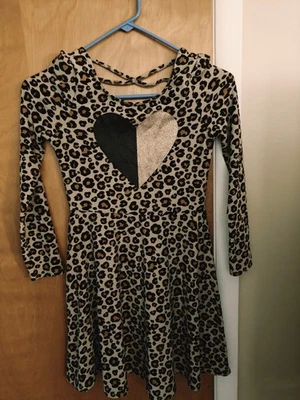 Girl's Dress from Epic Threads size Medium Animal Print Sparkle Heart Soft EUC - Image 1 of 4