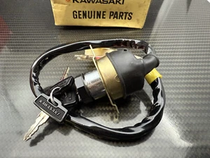 NOS OEM KAWASAKI IGNITION SWITCH 27005-050 H1 1969-75 - Picture 1 of 5