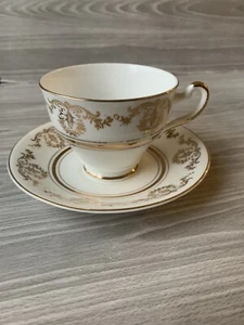 Vintage Crownford Fine Bone China Tea Cup & Saucer White Gold Filigree England - Picture 1 of 3