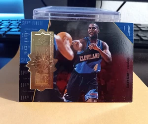 1998-99 SPx Finite 2000 Radiance 0404/2700 Shawn Kemp #140 - Supersonics - Picture 1 of 2