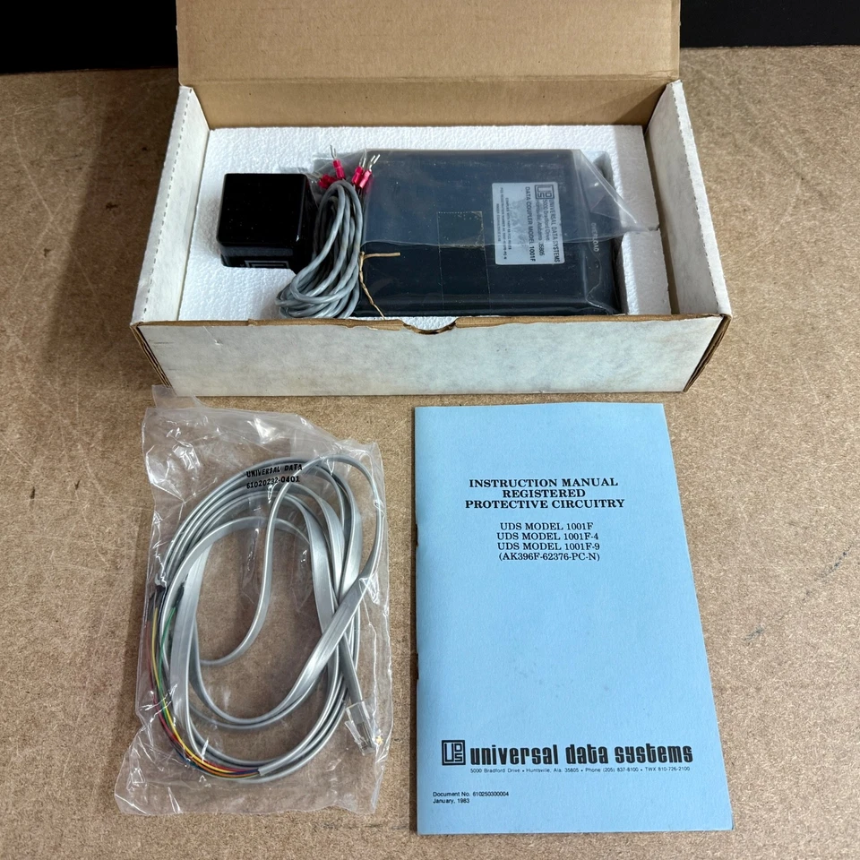Vintage Universal Data Systems Coupler 1001F Early Modem Computing Technology - Image 1 of 4